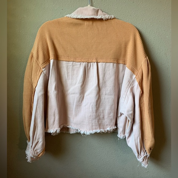 POL waffle knit tan/pink.jacket. Size M. - Picture 2 of 7